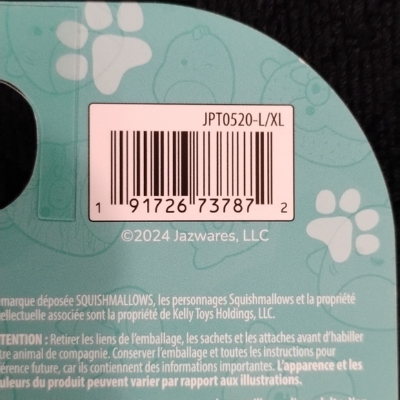 Squishmallows “Squad Goals” Dog Bandana  Cam Fifi Winston Lola Omar NWT - Picture 5 of 5